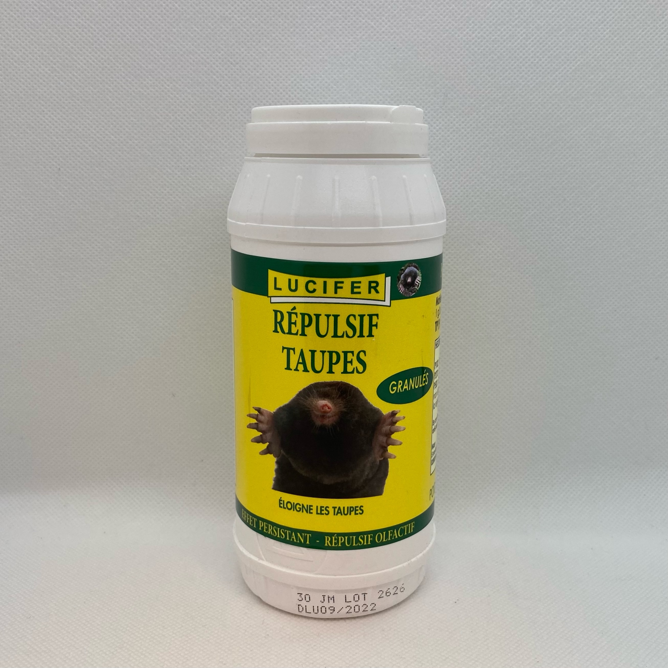 Repulsif naturel anti taupes et nuisible du jardin